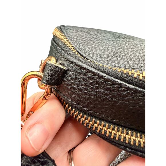 Marc Jacobs Black Pebbled Leather Round Crossbody Bag - Picture 7 of 12